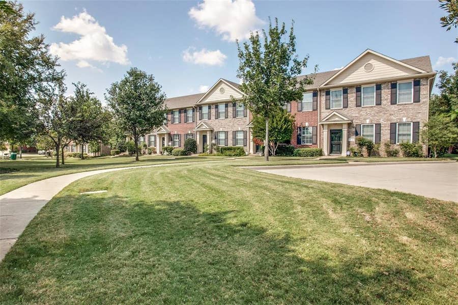 Property photo for 4116 Kyndra Circle, Richardson, TX