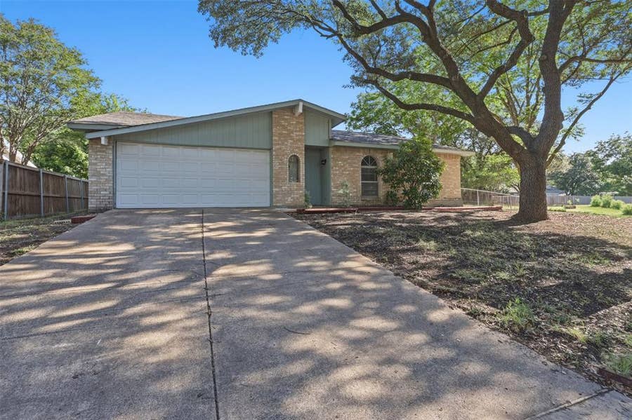 Property photo for 1201 Platt Drive, Plano, TX