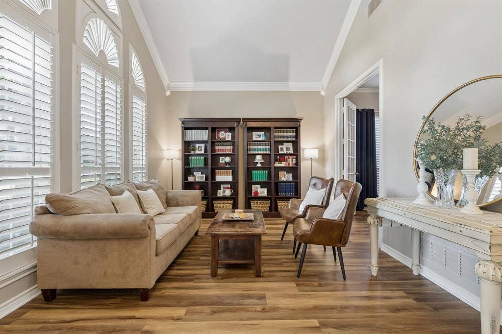 2120 Argyle Drive, Plano, TX 75023 2120 Argyle Drive, Plano, TX 75023