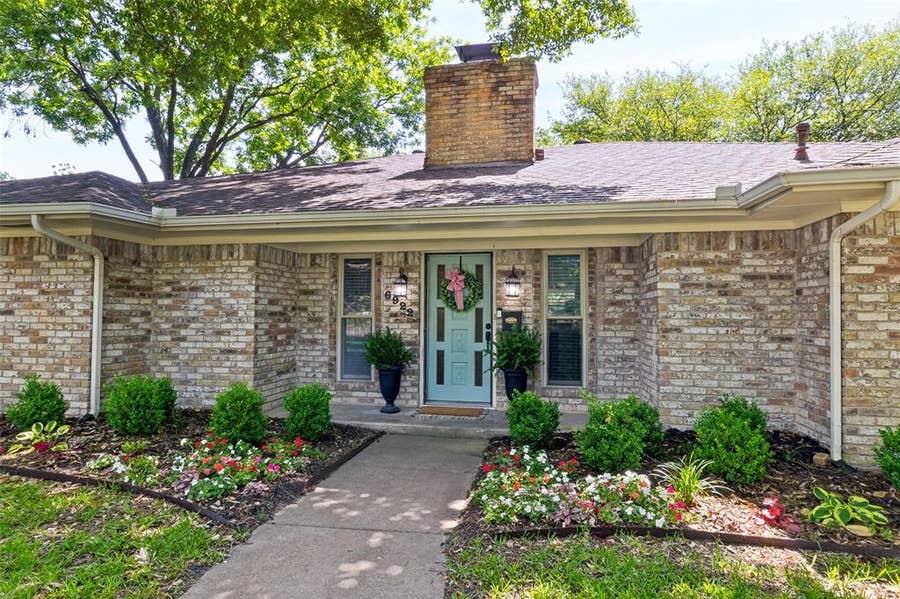 Property photo for 6922 Allview Lane, Dallas, TX