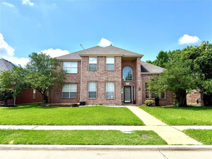 Property photo for 10109 Samantha Drive, Frisco, TX