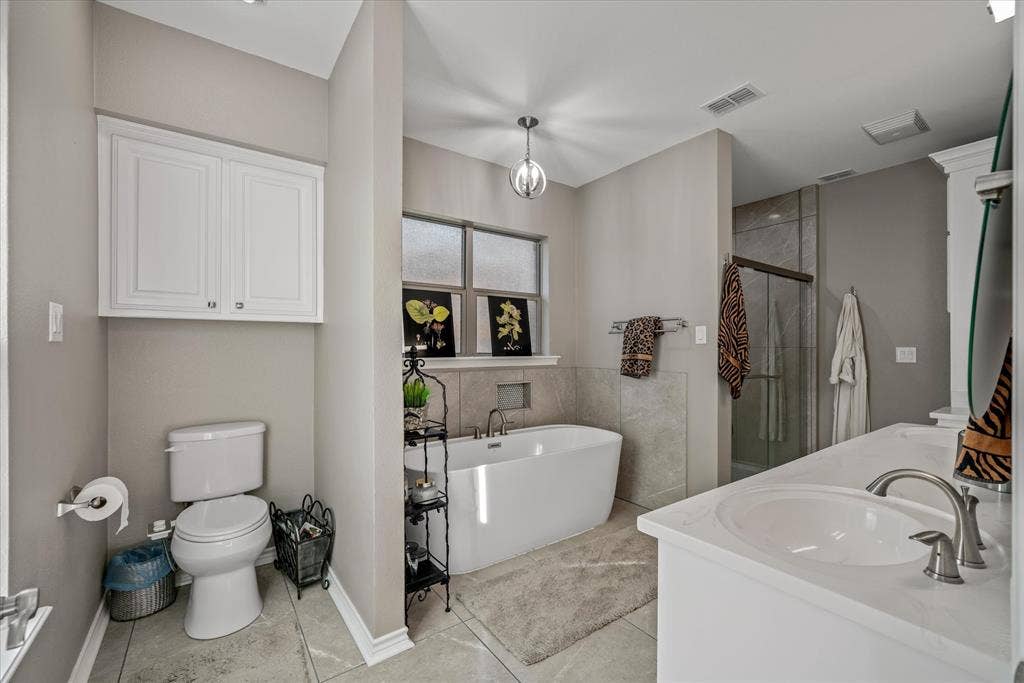 318 Crestview Lane, Hideaway, TX 75771 318 Crestview Lane, Hideaway, TX 75771
