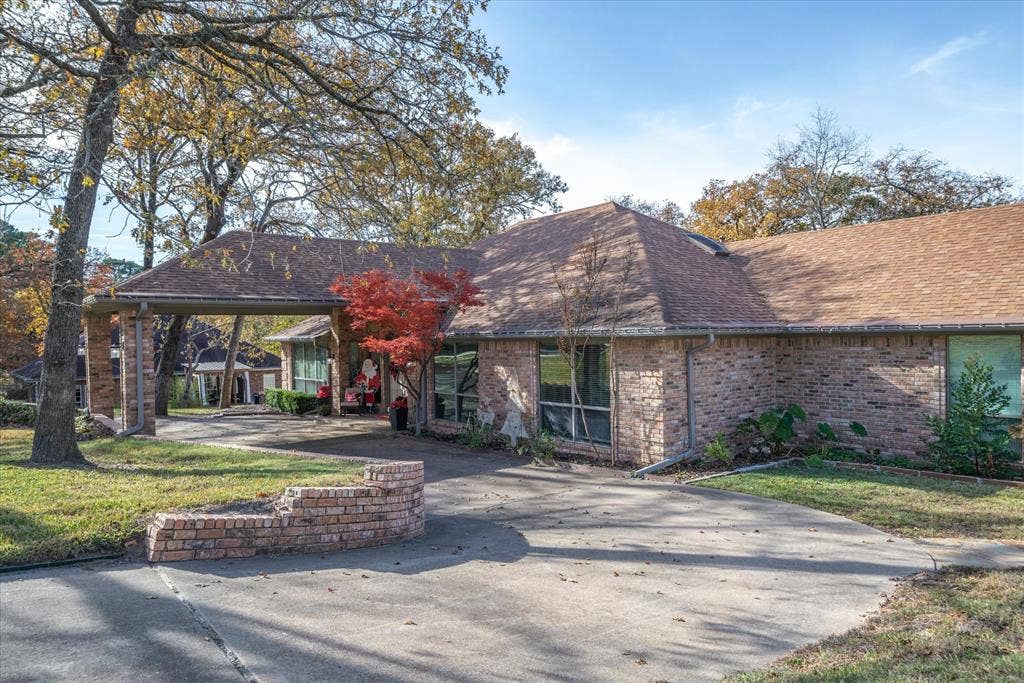 318 Crestview Lane, Hideaway, TX 75771 318 Crestview Lane, Hideaway, TX 75771