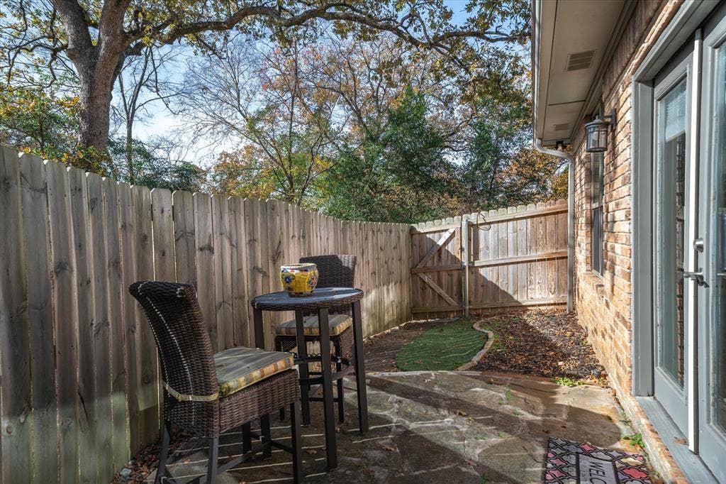 318 Crestview Lane, Hideaway, TX 75771 318 Crestview Lane, Hideaway, TX 75771