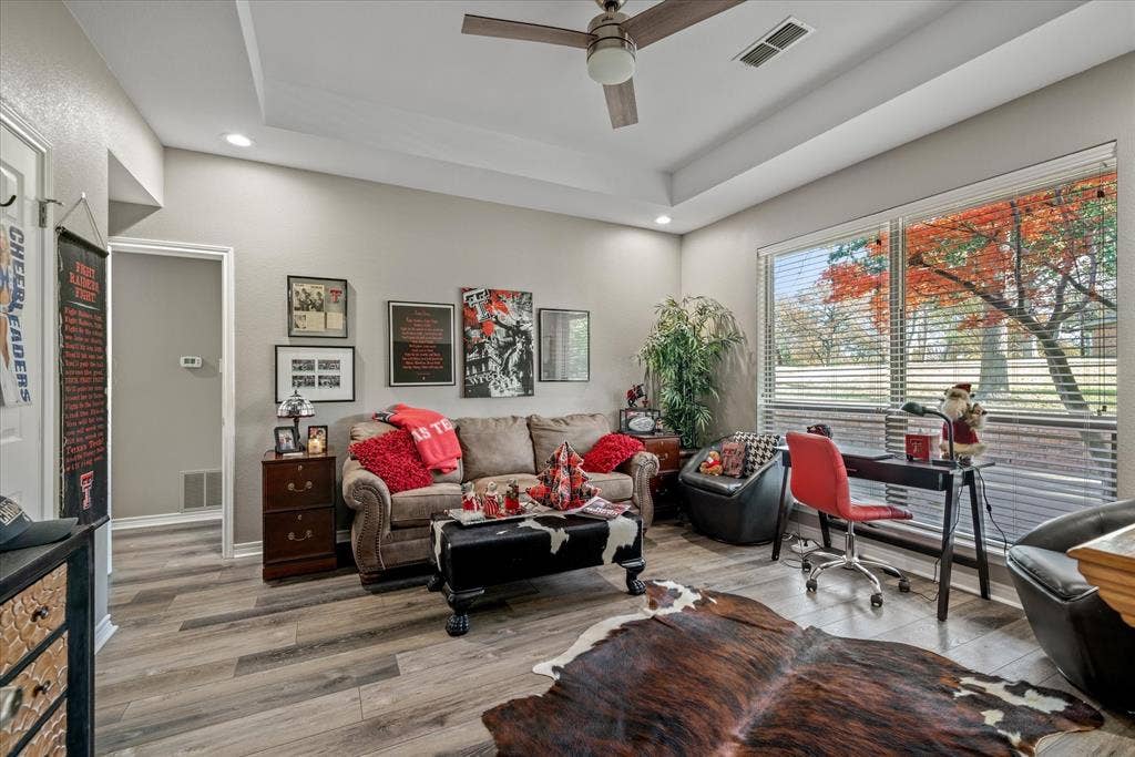 318 Crestview Lane, Hideaway, TX 75771 318 Crestview Lane, Hideaway, TX 75771