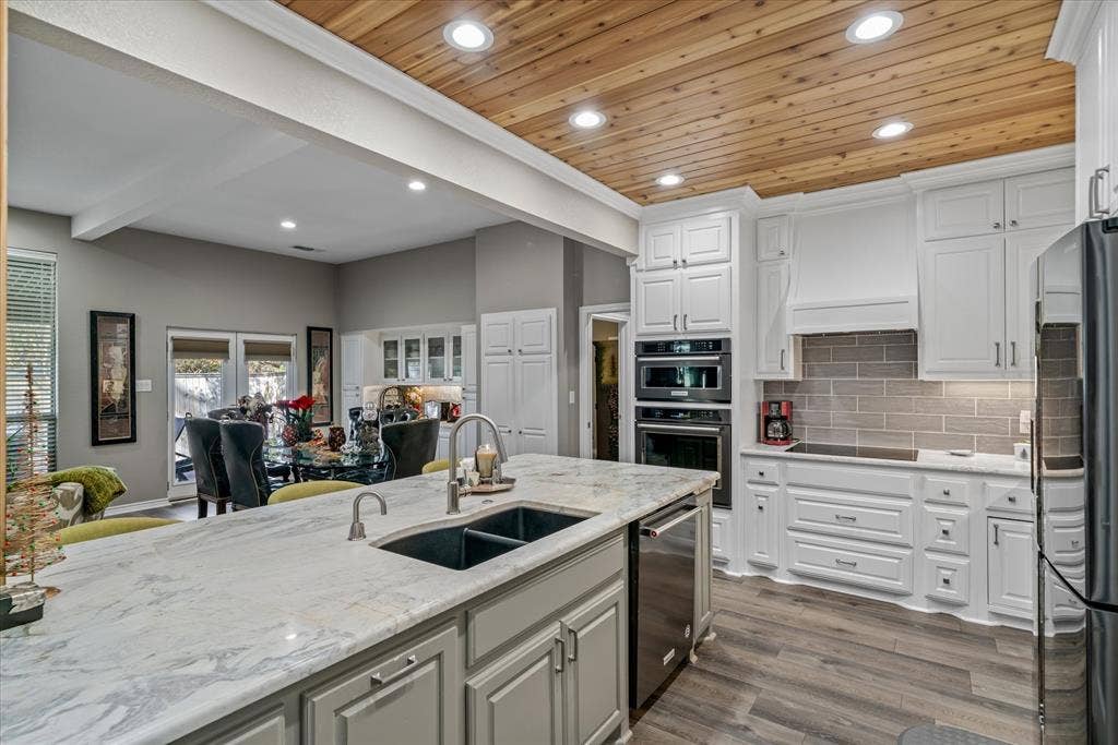 318 Crestview Lane, Hideaway, TX 75771 318 Crestview Lane, Hideaway, TX 75771