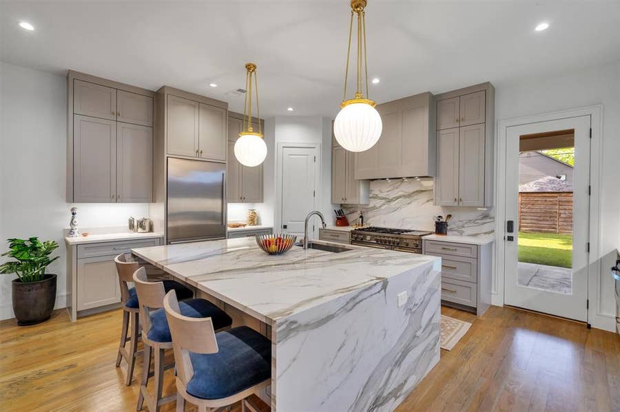 Property photo for 5135 Miller Avenue, Dallas, TX