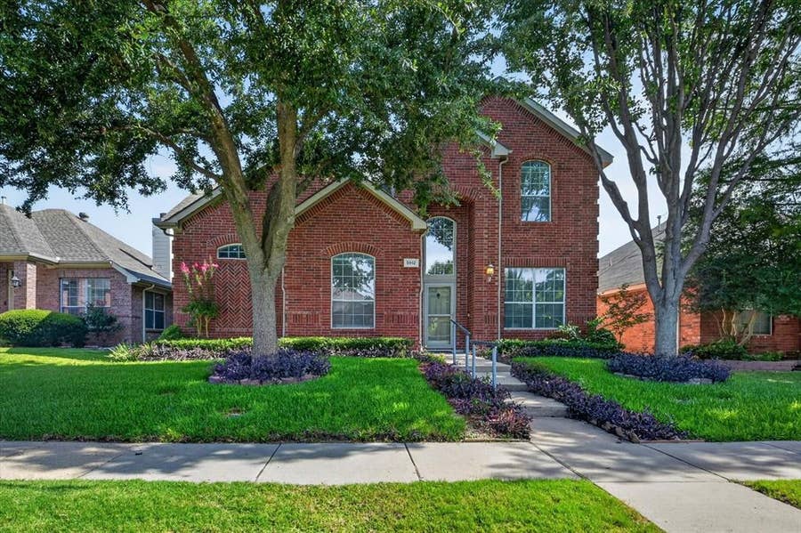 Property photo for 5912 White Pine Drive, McKinney, TX