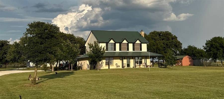 Property photo for 2901 Wind Mill Court, Tolar, TX
