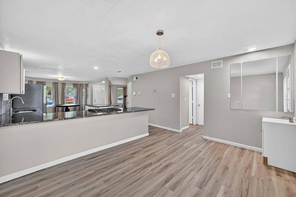 3025 David Drive, Rowlett, TX 75088 3025 David Drive, Rowlett, TX 75088