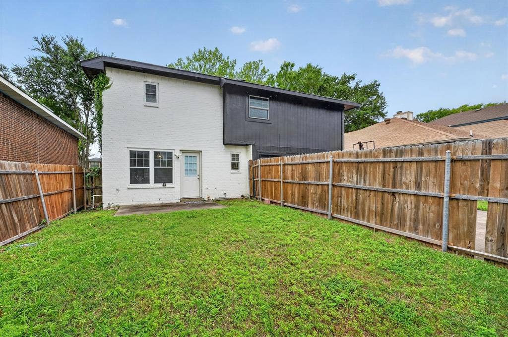 3025 David Drive, Rowlett, TX 75088 3025 David Drive, Rowlett, TX 75088