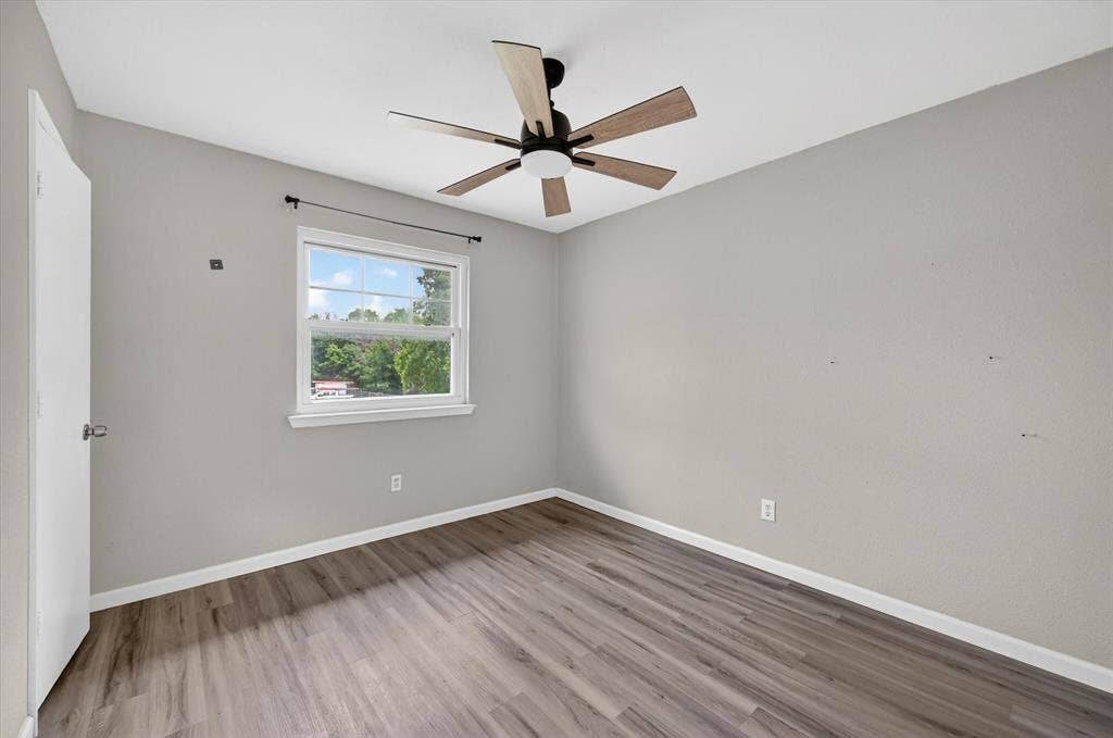 3025 David Drive, Rowlett, TX 75088 3025 David Drive, Rowlett, TX 75088