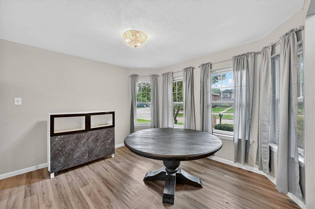 3025 David Drive, Rowlett, TX 75088 3025 David Drive, Rowlett, TX 75088