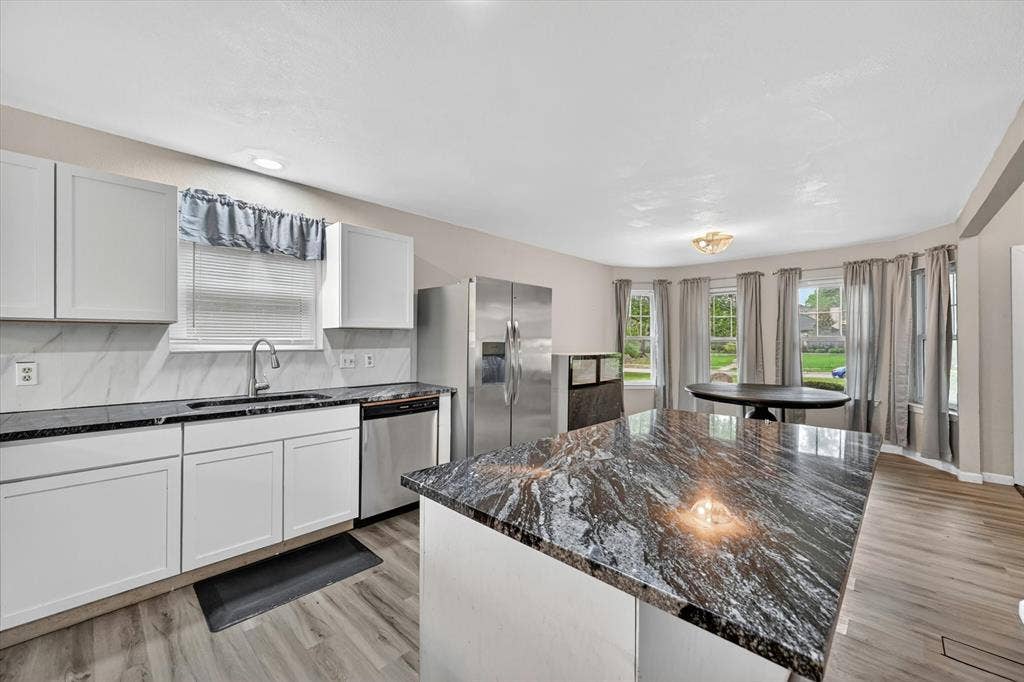3025 David Drive, Rowlett, TX 75088 3025 David Drive, Rowlett, TX 75088