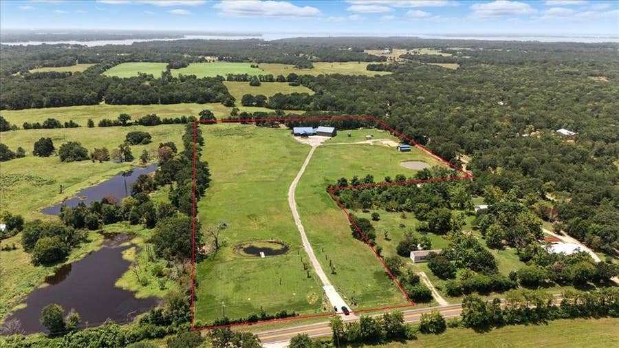 Property photo for 8291 State Highway 198, Mabank, TX