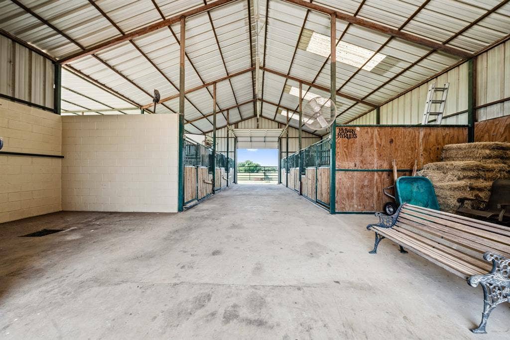 883 N Speegleville Road, Woodway, TX 76712 883 N Speegleville Road, Woodway, TX 76712