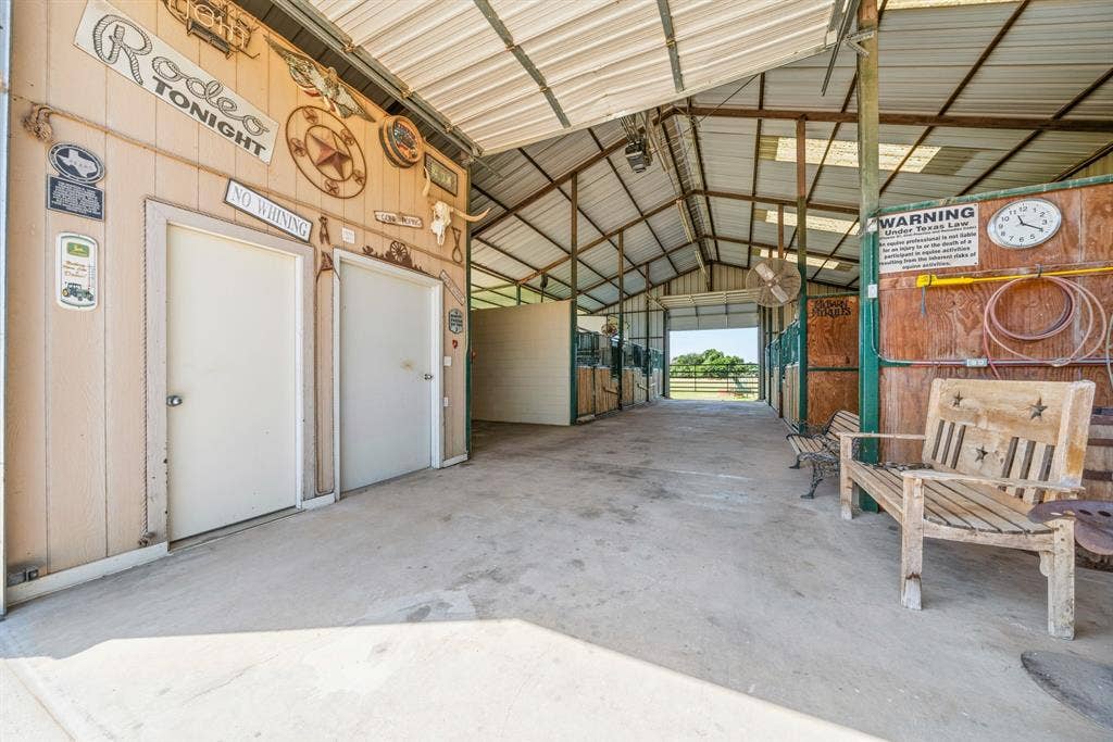 883 N Speegleville Road, Woodway, TX 76712 883 N Speegleville Road, Woodway, TX 76712