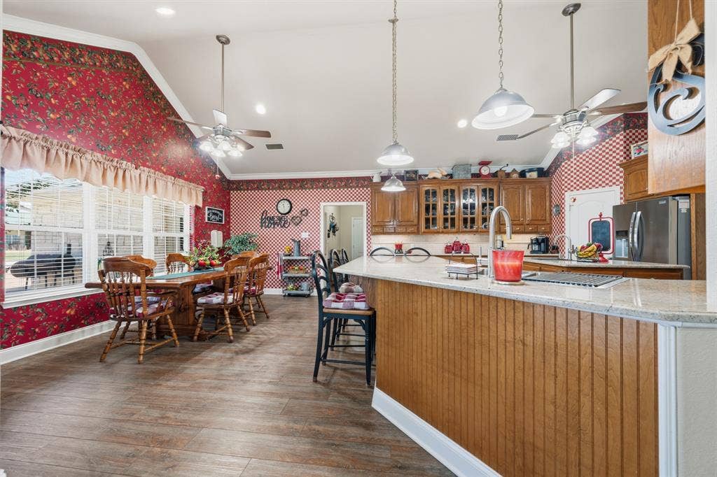 883 N Speegleville Road, Woodway, TX 76712 883 N Speegleville Road, Woodway, TX 76712