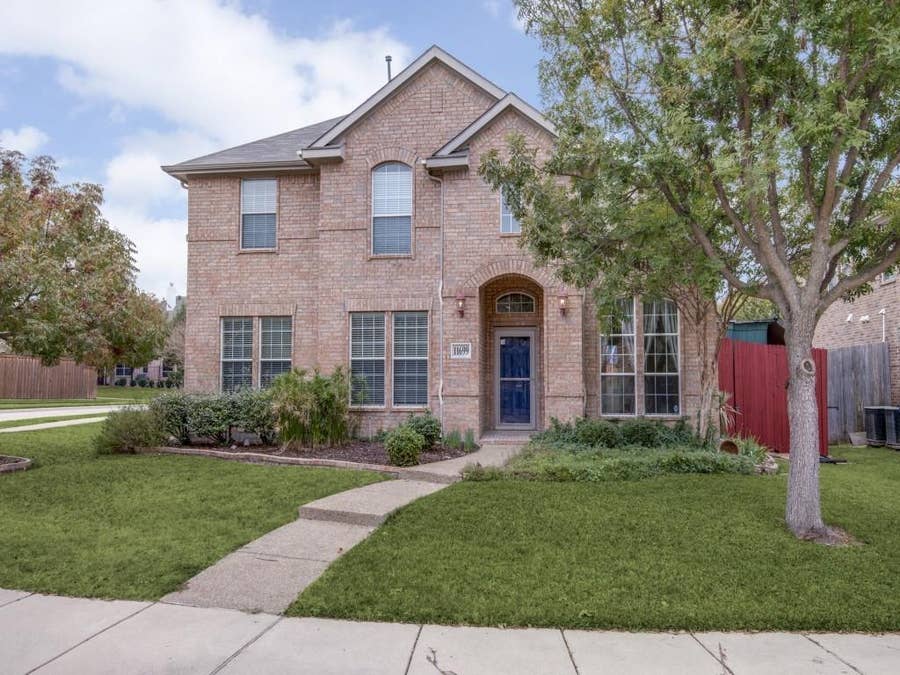 Property photo for 11699 Kingsville Drive, Frisco, TX