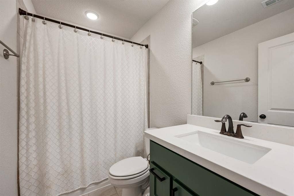 6804 Verandah Way, Irving, TX 75039 6804 Verandah Way, Irving, TX 75039