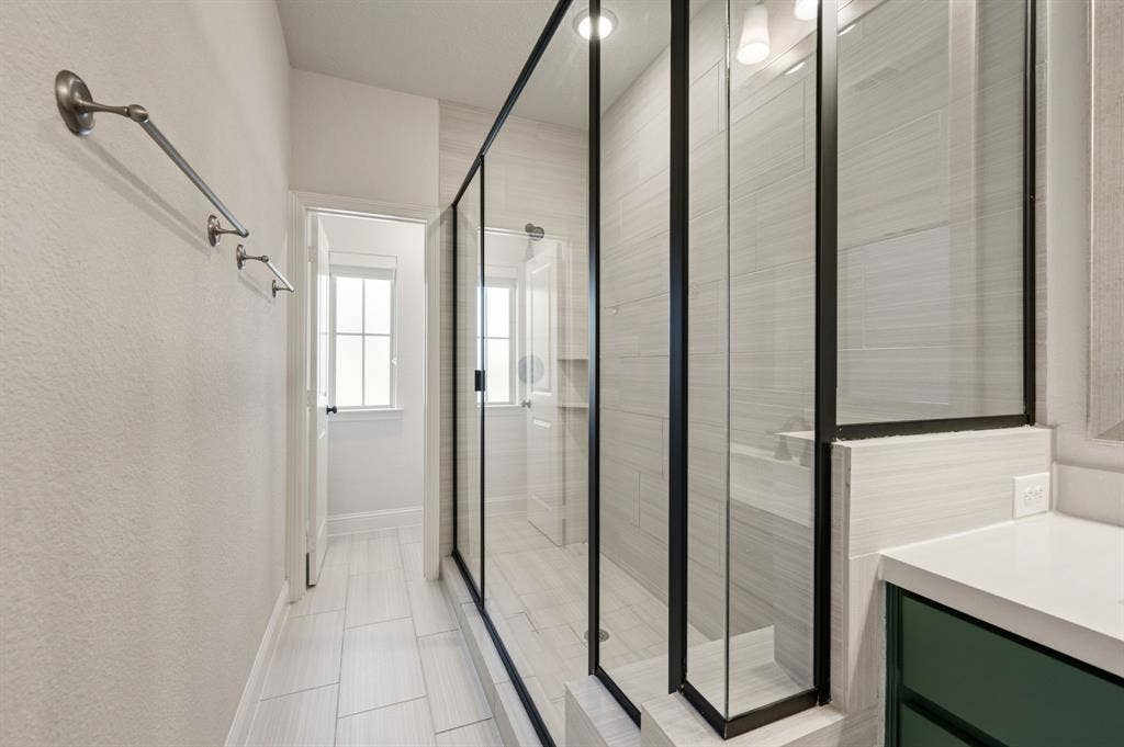 6804 Verandah Way, Irving, TX 75039 6804 Verandah Way, Irving, TX 75039
