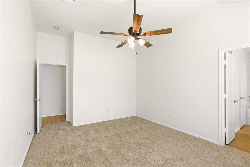 311 S Chestnut Street, Forney, TX 75126 311 S Chestnut Street, Forney, TX 75126