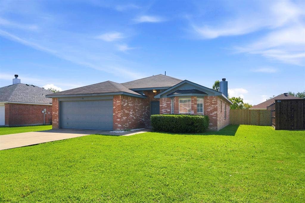 311 S Chestnut Street, Forney, TX 75126 311 S Chestnut Street, Forney, TX 75126
