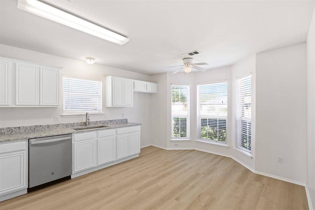 311 S Chestnut Street, Forney, TX 75126 311 S Chestnut Street, Forney, TX 75126