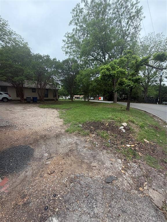 Property photo for 5572 Forney Road, Dallas, TX