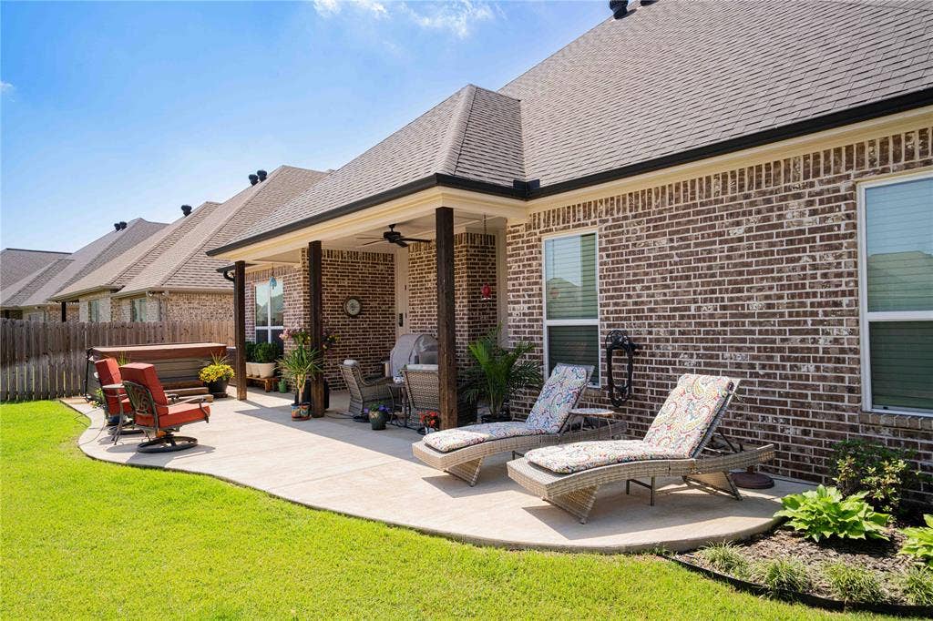 2834 Guinn Farms, Tyler, TX 75707 2834 Guinn Farms, Tyler, TX 75707