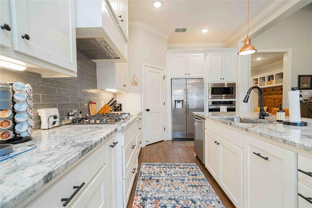2834 Guinn Farms, Tyler, TX 75707 2834 Guinn Farms, Tyler, TX 75707