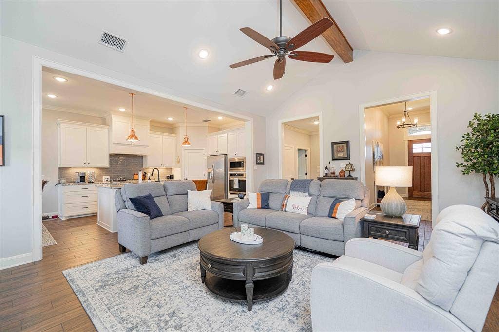 2834 Guinn Farms, Tyler, TX 75707 2834 Guinn Farms, Tyler, TX 75707