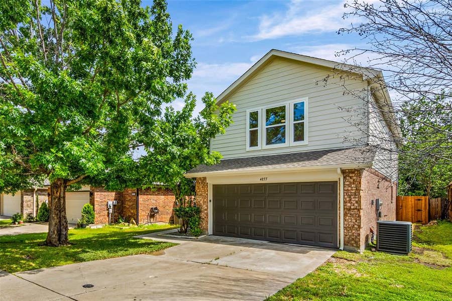 Property photo for 4855 Waterford Drive, Fort Worth, TX
