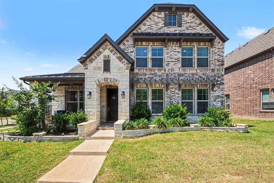 Property photo for 11504 Dawn Mist Drive, Frisco, TX