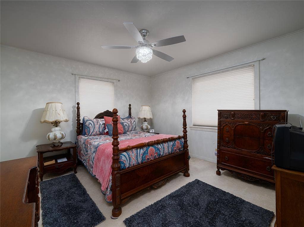 1804 Decharles Street, Tyler, TX 75701 1804 Decharles Street, Tyler, TX 75701