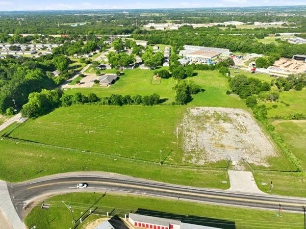 Property photo for 2507 Spur 469, Ennis, TX