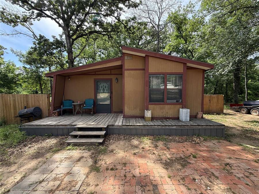 Property photo for 148 Indian Gap Drive, Mabank, TX