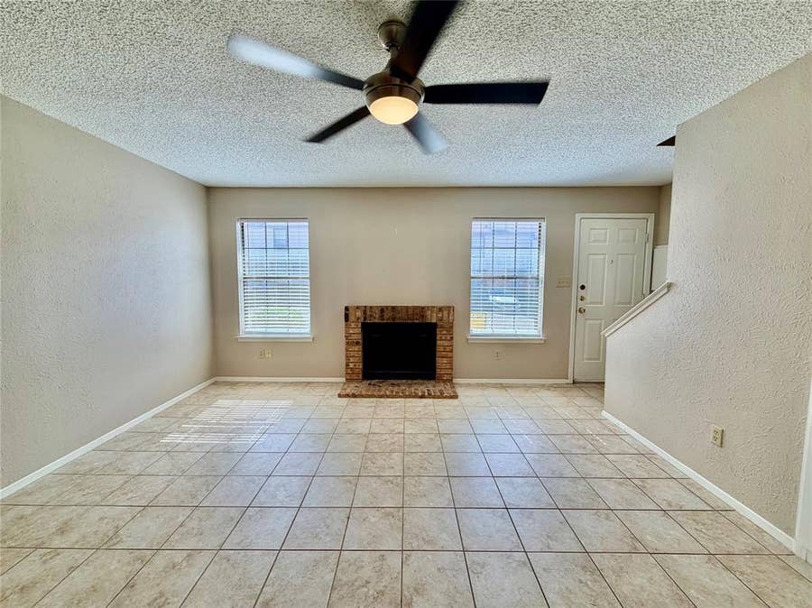 Property photo for 1247 Dallas Drive, Denton, TX