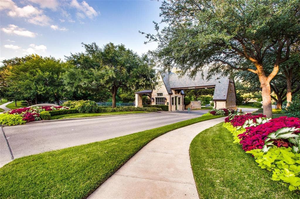 12010 Lueders Lane, Dallas, TX 75230 12010 Lueders Lane, Dallas, TX 75230