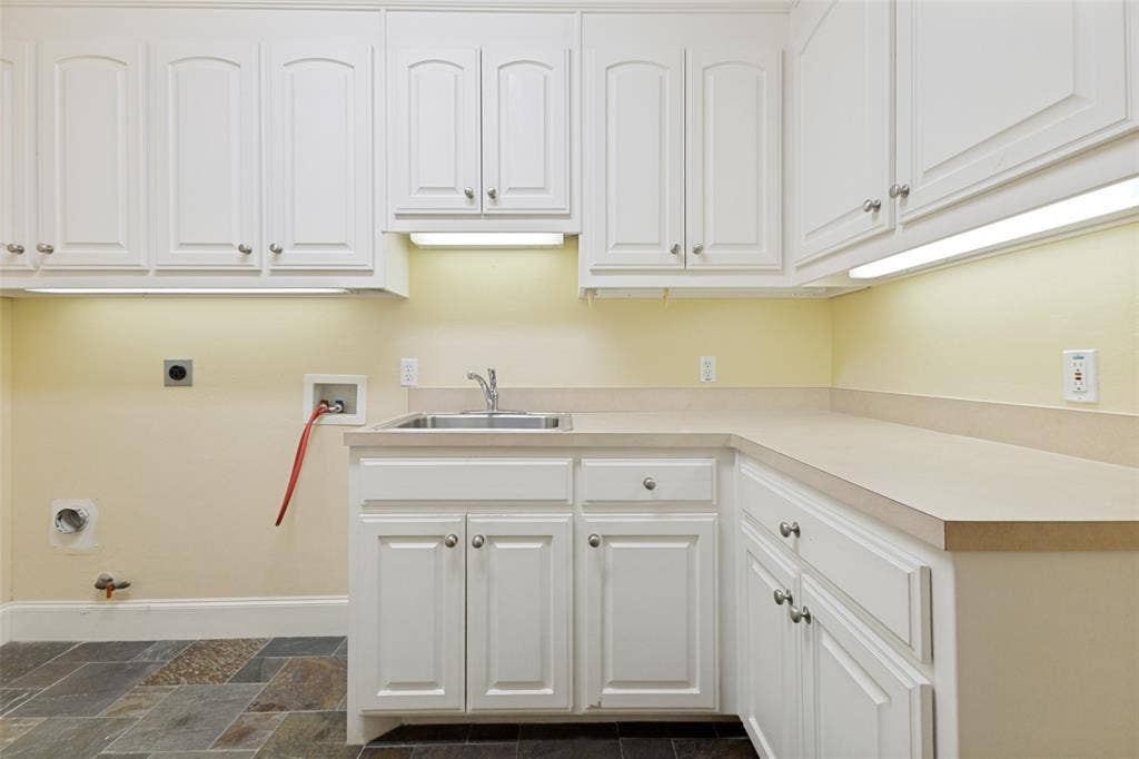 12010 Lueders Lane, Dallas, TX 75230 12010 Lueders Lane, Dallas, TX 75230