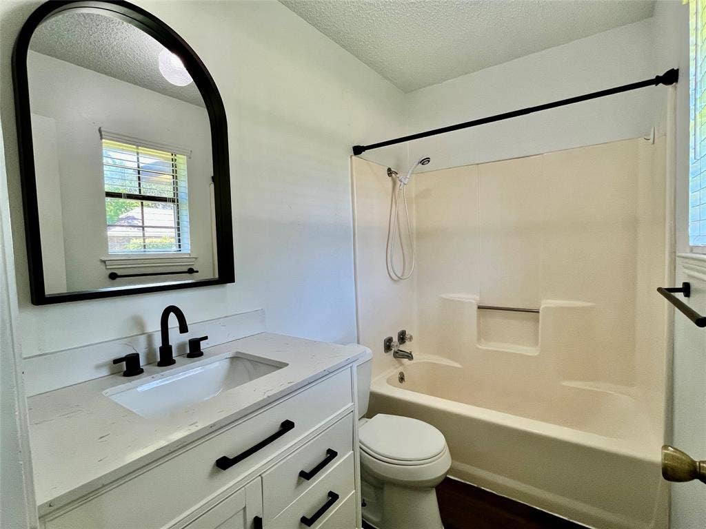 301 Joshua Street, Denton, TX 76209 301 Joshua Street, Denton, TX 76209