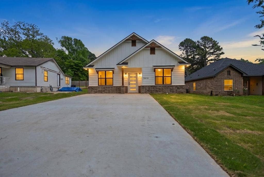 1615 Shawnee Boulevard, Tyler, TX 75702 1615 Shawnee Boulevard, Tyler, TX 75702