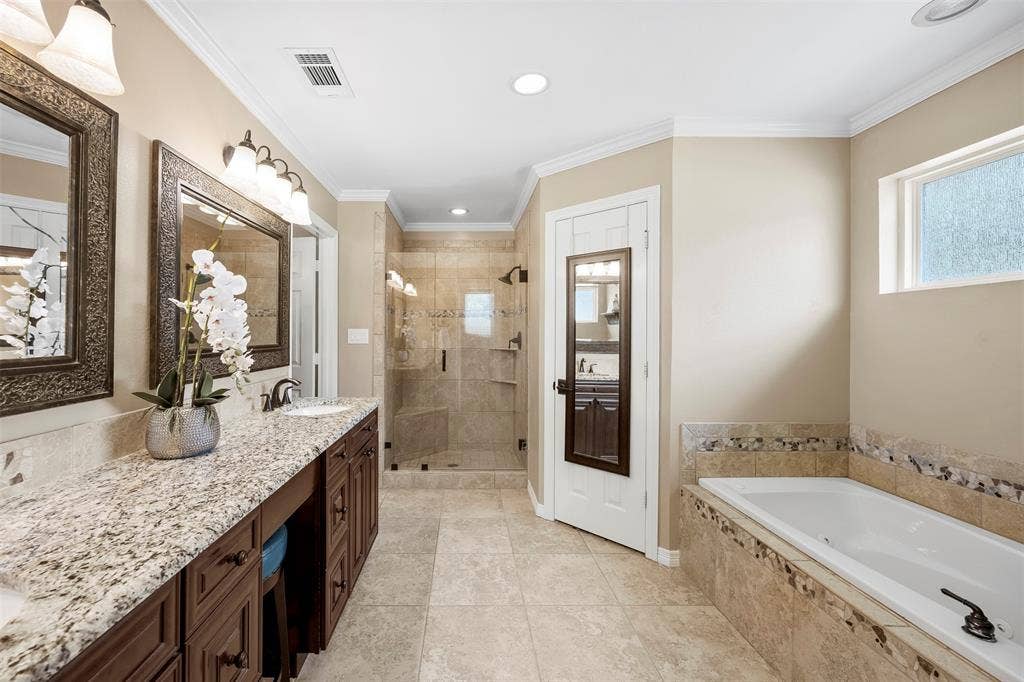 2831 Skinner Road, Midlothian, TX 76065 2831 Skinner Road, Midlothian, TX 76065