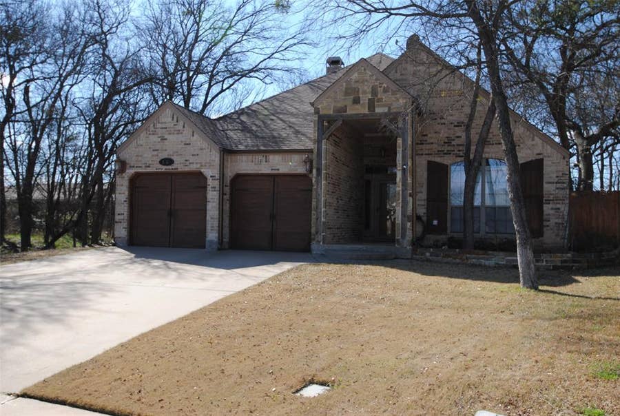 Property photo for 1323 Preston Trail Court, Granbury, TX