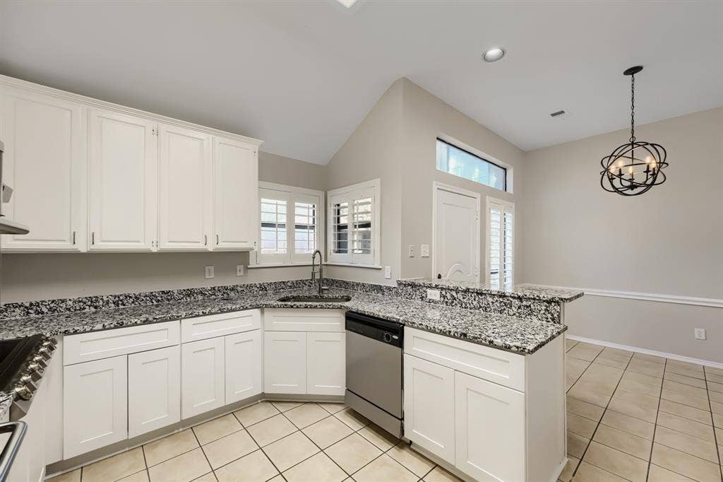 100 Coventry Court, Irving, TX 75061 100 Coventry Court, Irving, TX 75061