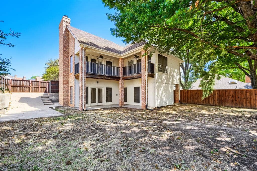 100 Coventry Court, Irving, TX 75061 100 Coventry Court, Irving, TX 75061