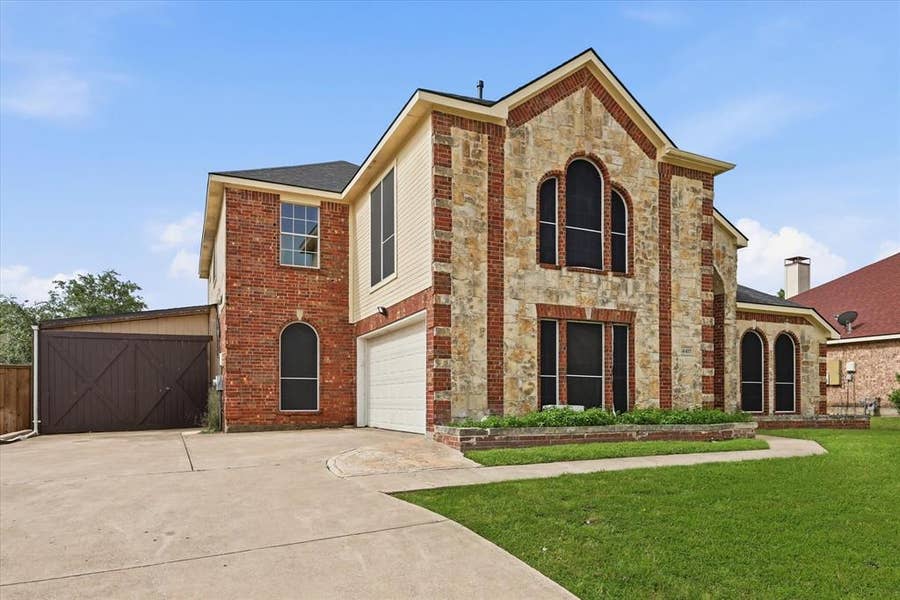 Property photo for 4417 Teal Court, Sachse, TX