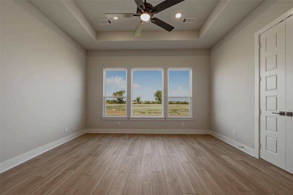 2305 Quartz Street, Krum, TX 76249 2305 Quartz Street, Krum, TX 76249