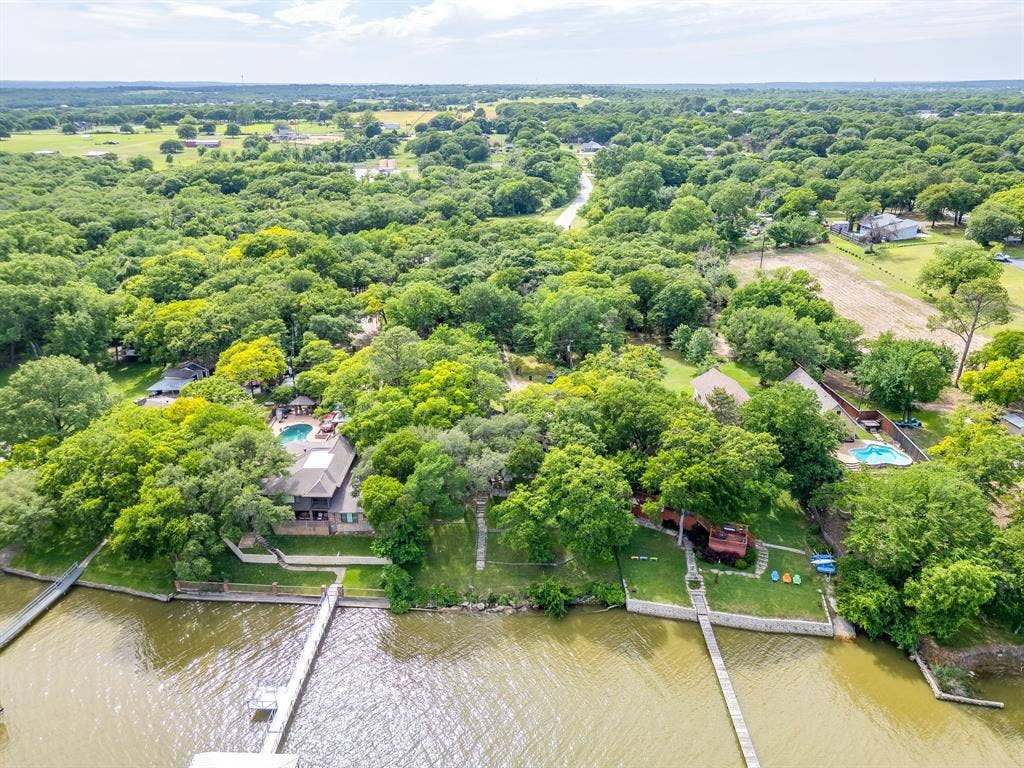 13350 Miller Road, Azle, TX 76020 13350 Miller Road, Azle, TX 76020