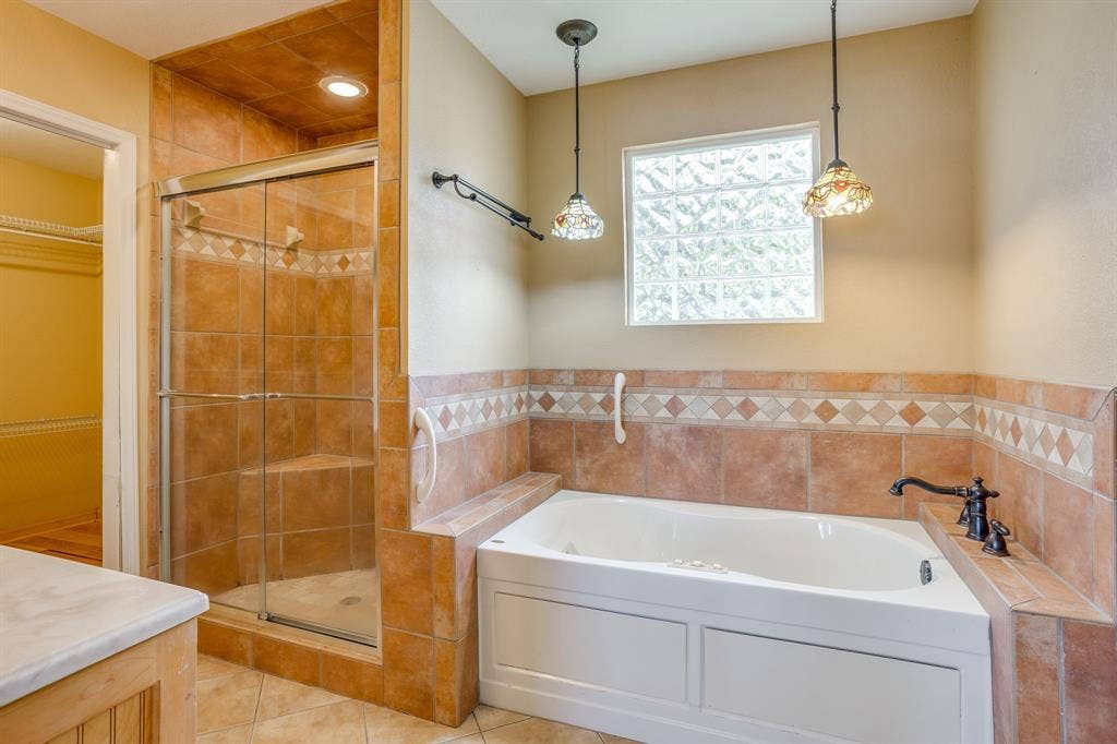 13350 Miller Road, Azle, TX 76020 13350 Miller Road, Azle, TX 76020